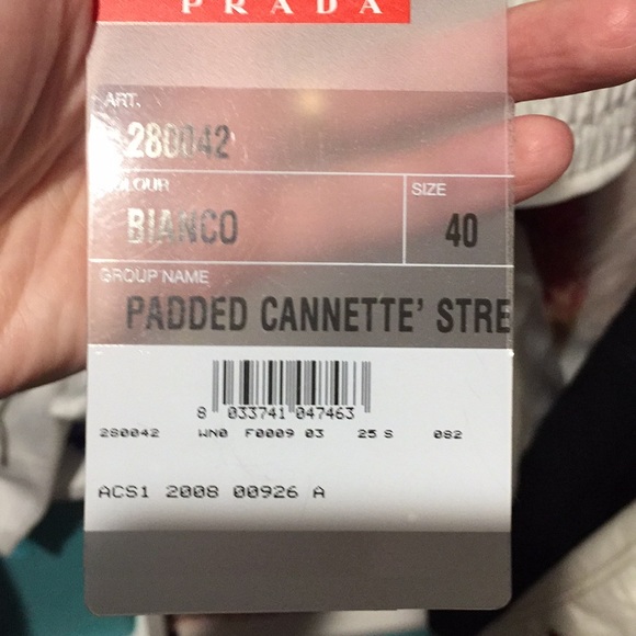 New with tags Prada jacket HOST PICK π₯π₯ - Picture 4 of 8